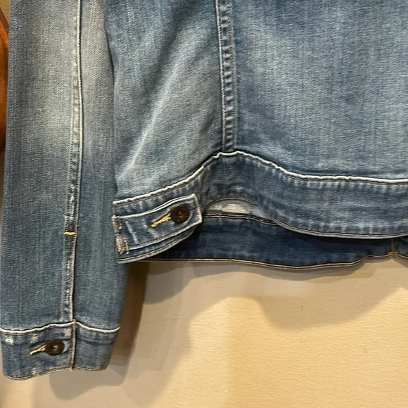 Levi’s Jean jacket - Picture 6 of 6